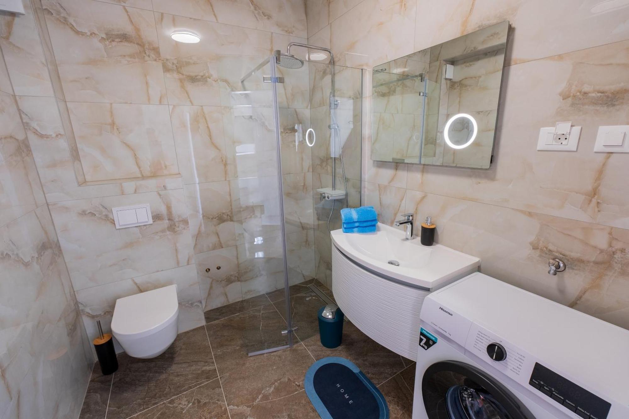 Three-Bedroom Premium Holiday Home Atmosfera With Private Pool&Sauna Водице Екстер'єр фото