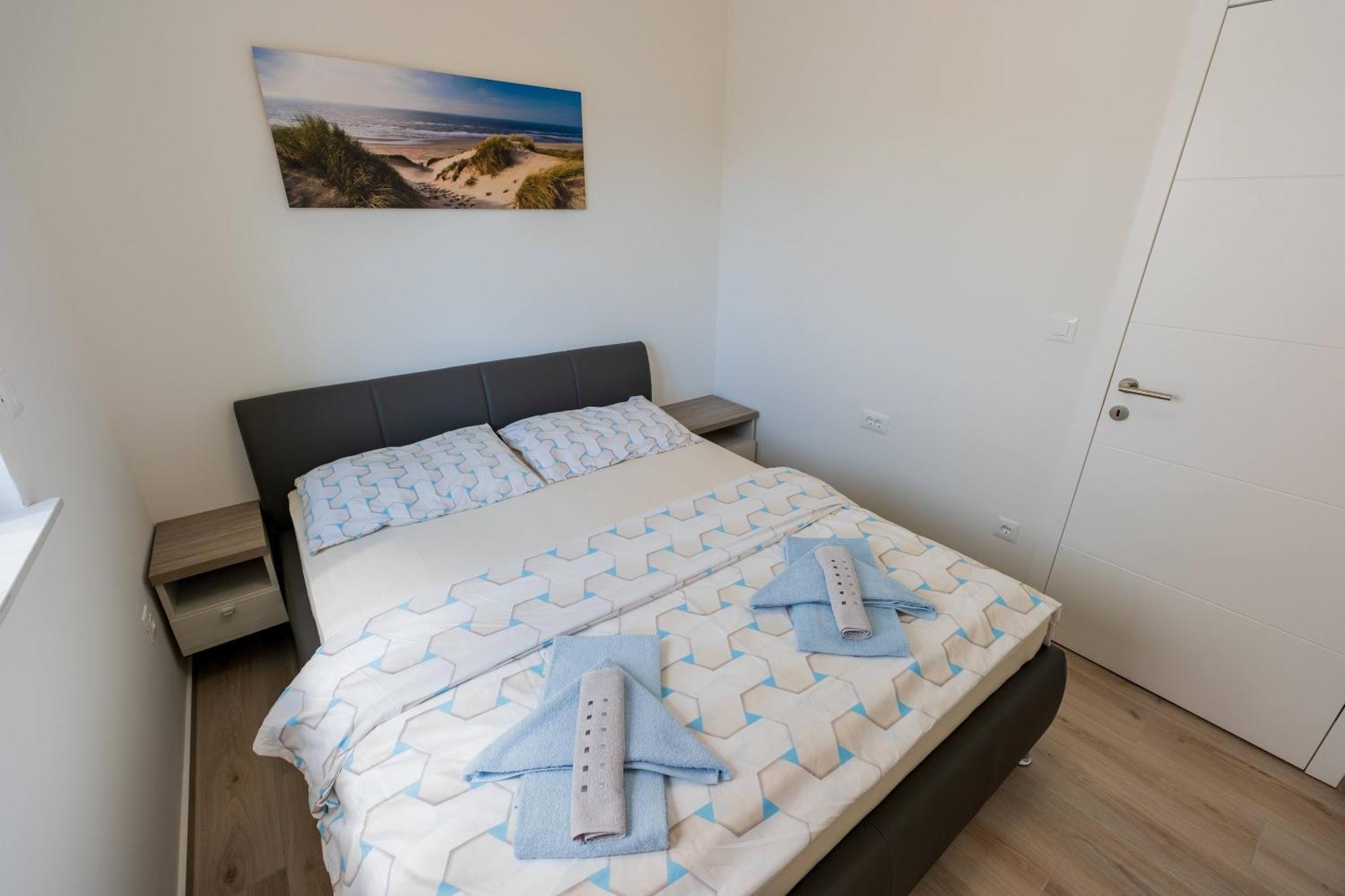 Three-Bedroom Premium Holiday Home Atmosfera With Private Pool&Sauna Водице Екстер'єр фото