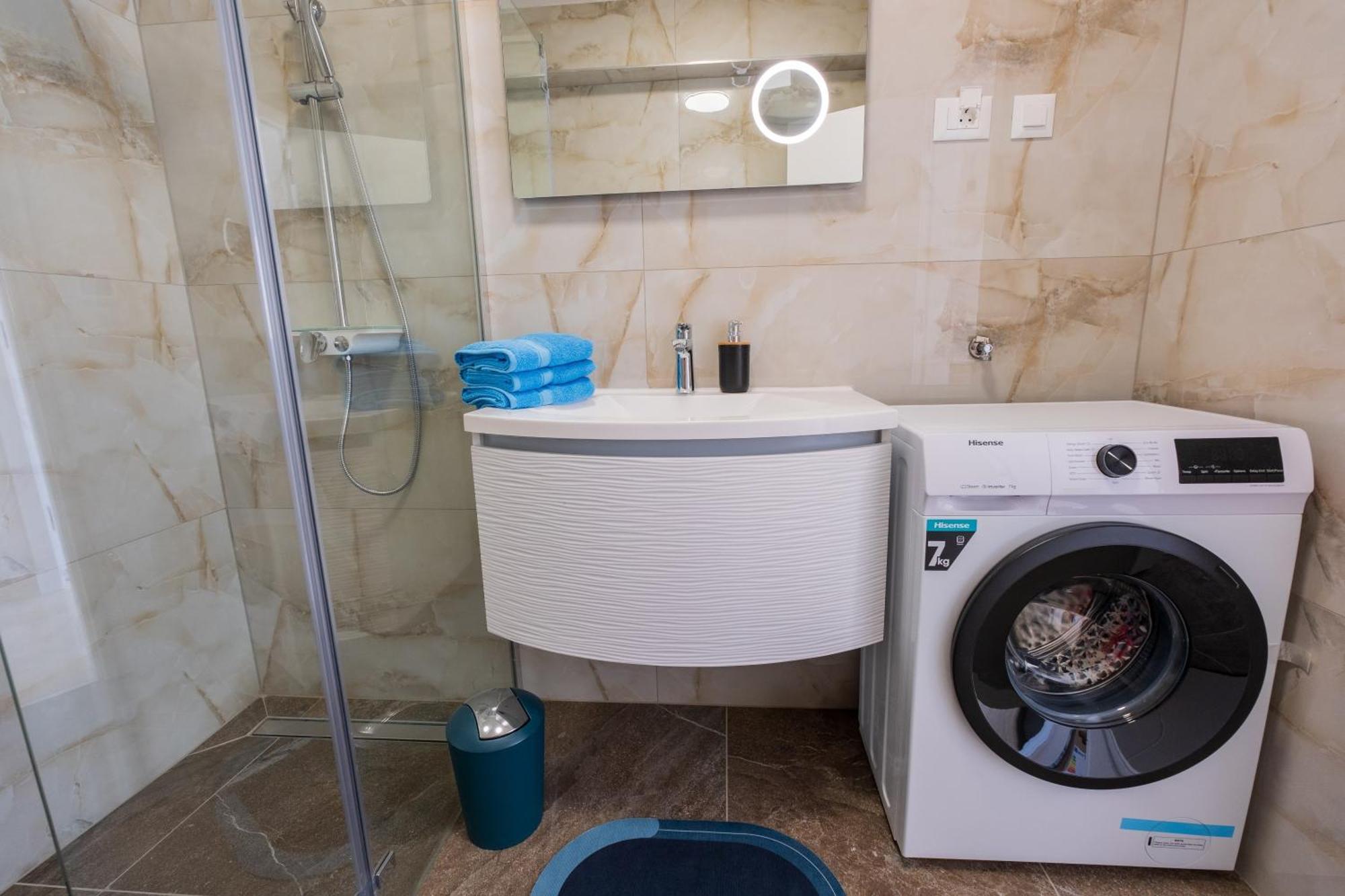 Three-Bedroom Premium Holiday Home Atmosfera With Private Pool&Sauna Водице Екстер'єр фото