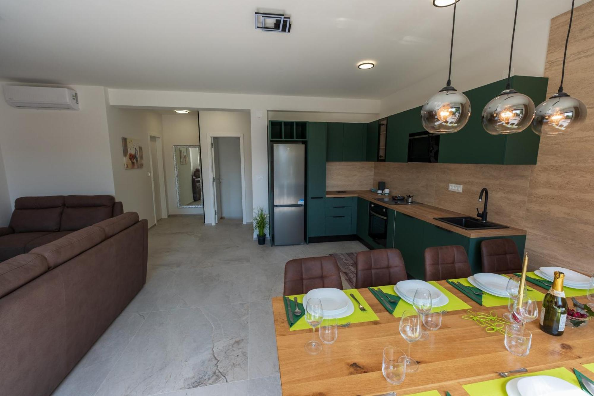Three-Bedroom Premium Holiday Home Atmosfera With Private Pool&Sauna Водице Екстер'єр фото