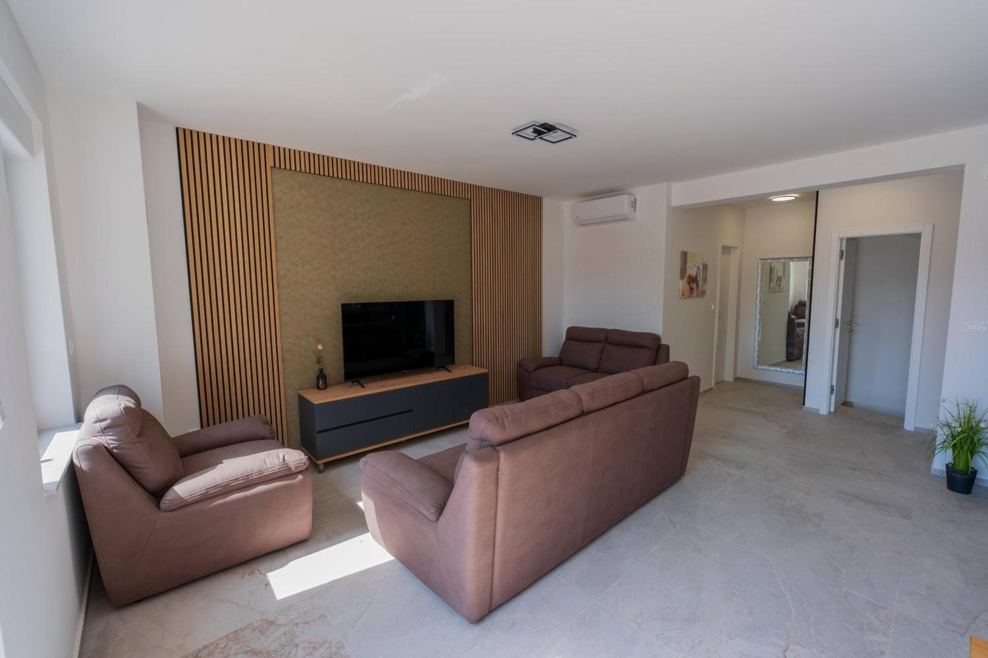 Three-Bedroom Premium Holiday Home Atmosfera With Private Pool&Sauna Водице Екстер'єр фото